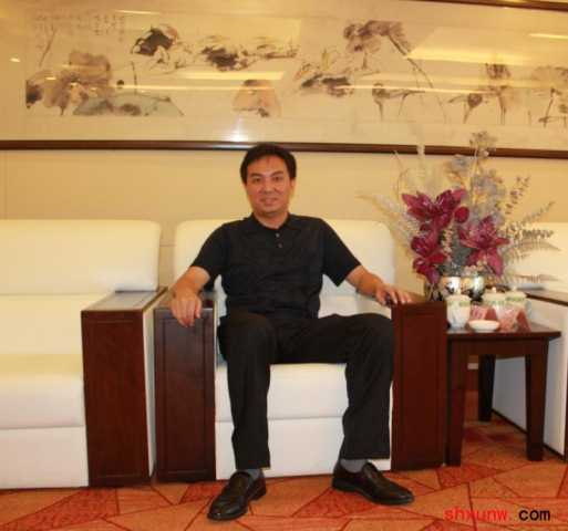 点击新窗口打开